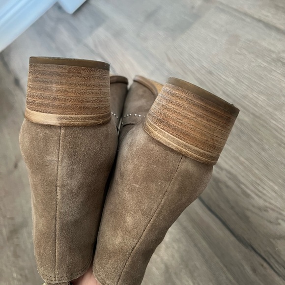 MARC FISHER BOOTIES - Picture 6 of 6